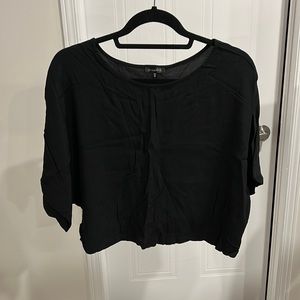 DYNAMITE CROP TOP BLOUSE